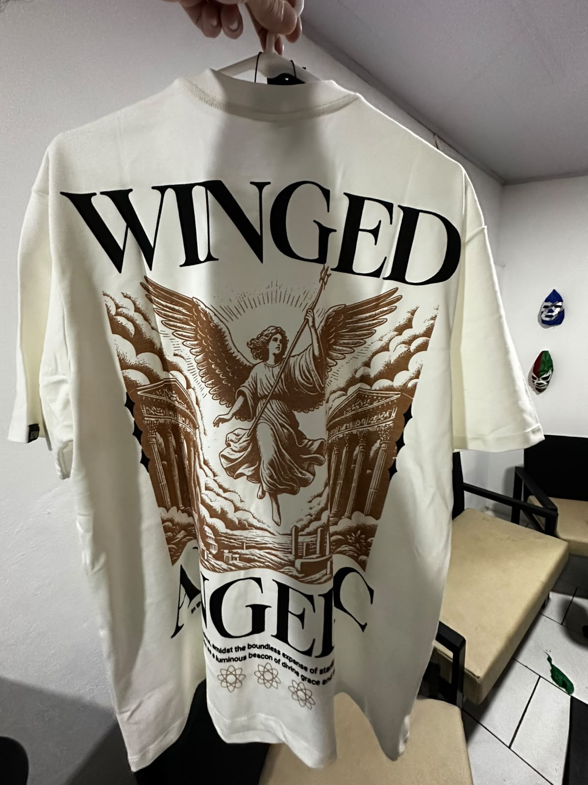 IZAN - Wigned Angelic Hover
